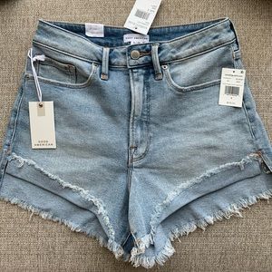 Good American Good Curve Short Raw Hem Size 6 New With Tags Blue 690
